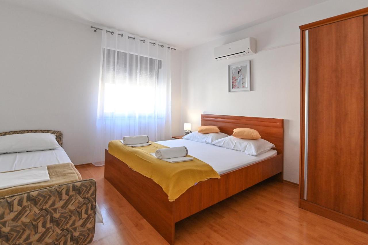 Rooms & Apartments Jadranka Baska  Ngoại thất bức ảnh